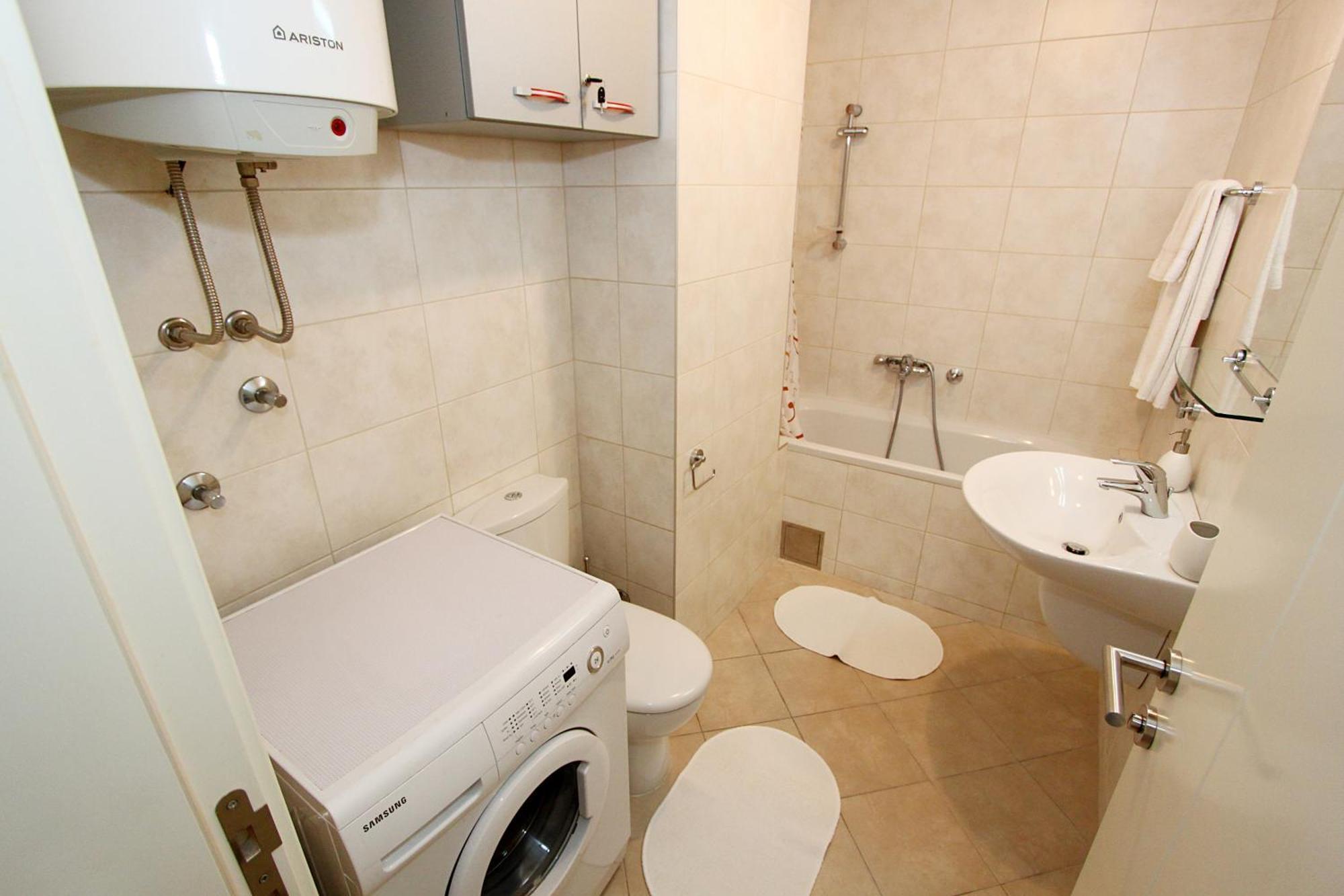 New Belgrade Apartments, Parking 5 Eur Per Day 객실 사진