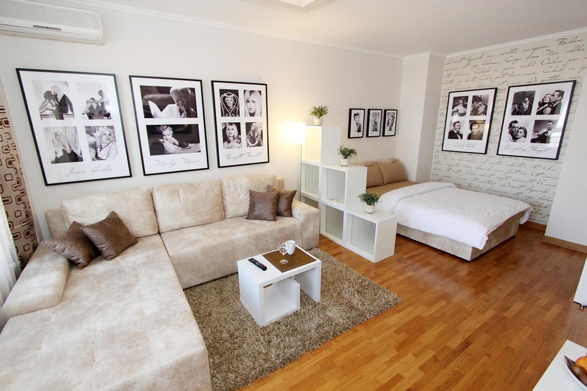 New Belgrade Apartments, Parking 5 Eur Per Day 객실 사진