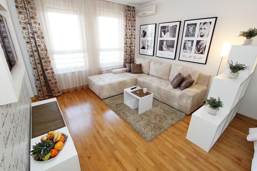 New Belgrade Apartments, Parking 5 Eur Per Day 외부 사진